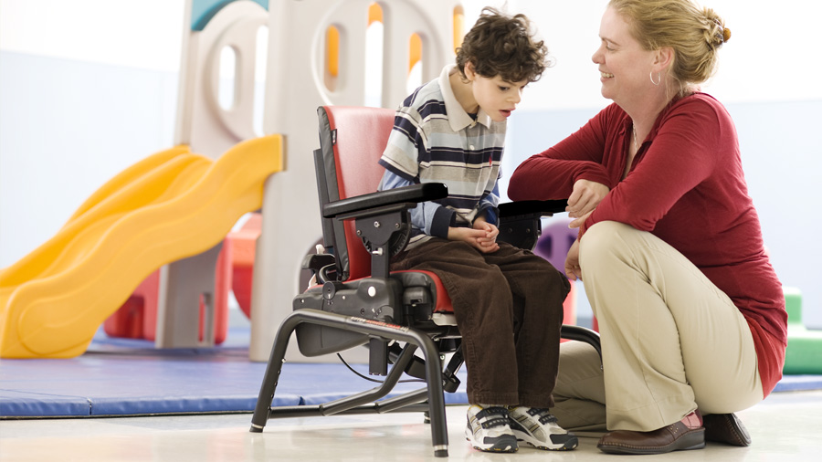 Consiga una mejor sedestación en niños con parálisis cerebral